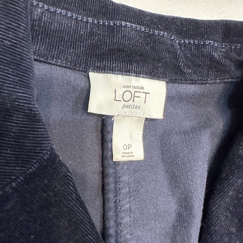 Loft Brushed Corduroy Navy Blue Belted Blazer Size 0P - Picture 2 of 5